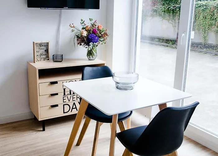 Louis & Louise Neustadt I Digital Check In Daire