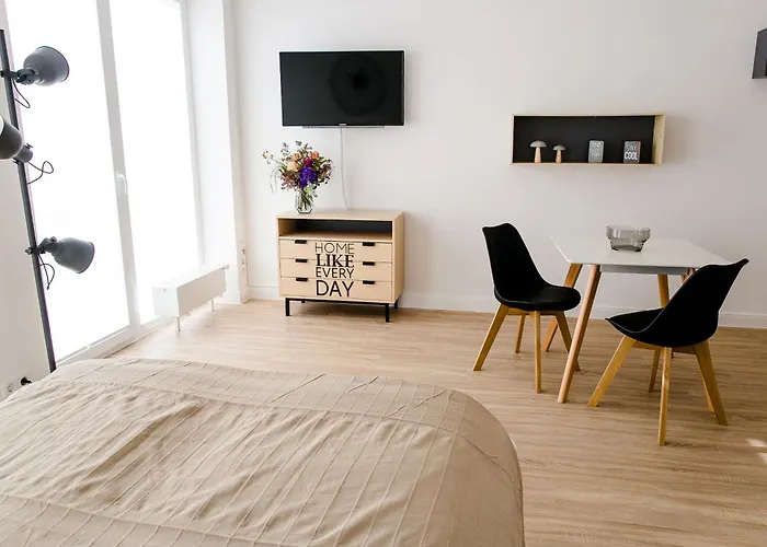 Louis & Louise Neustadt I Digital Check In * Bremen